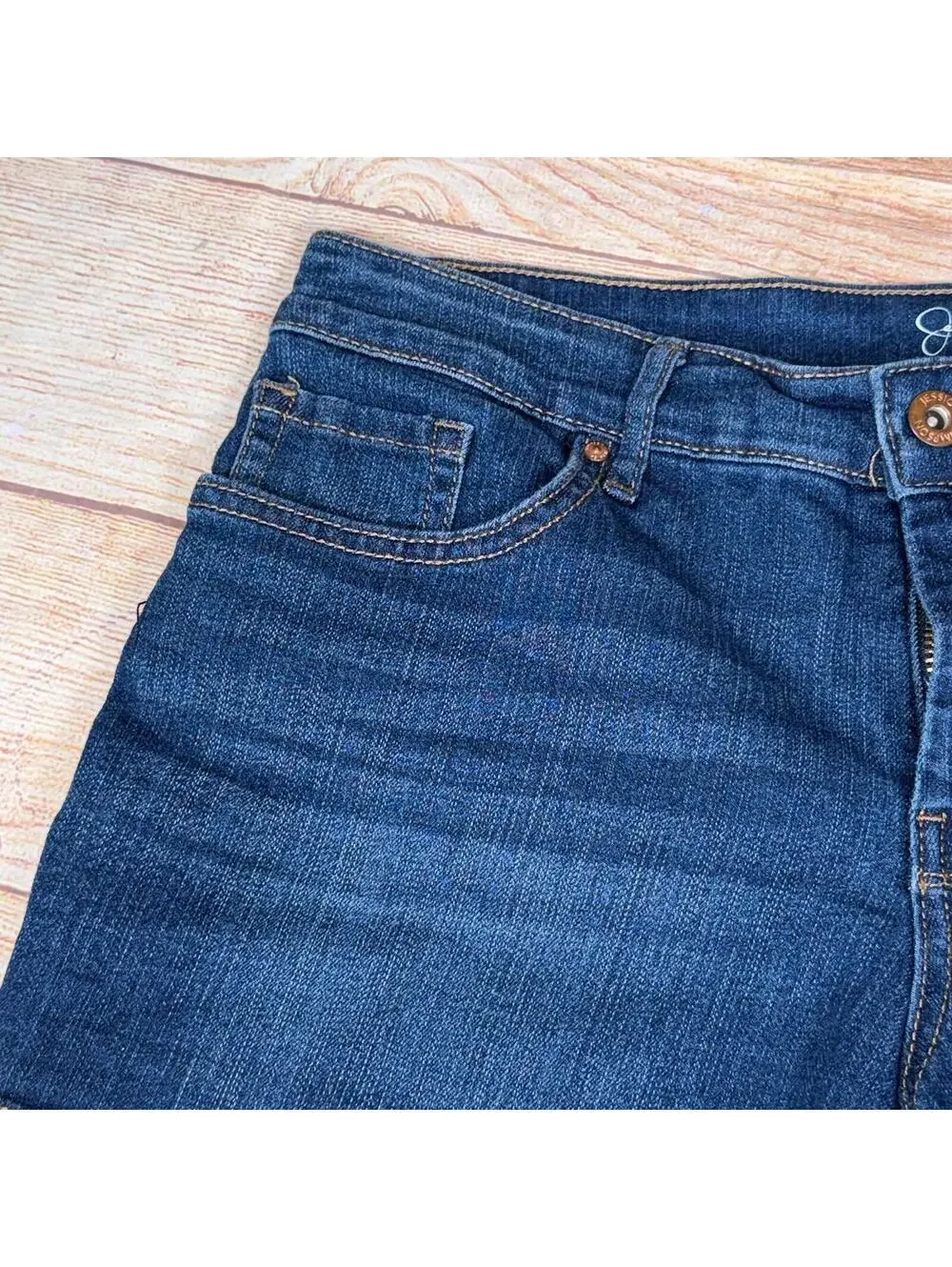 Jessica Simpson 6/28 Denim Shorts